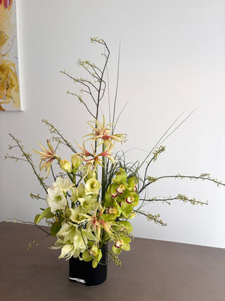 SCULPTURAL GREEN ARRANGEMENT