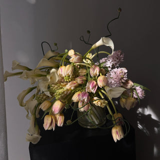 Wildstems sculptural luxurious flowers cala lilies and tulips