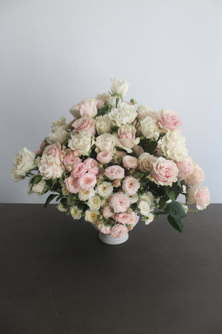 LARGE ROSE ARRANGEMENT