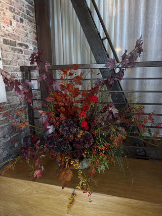 ENTRANCE FLOWERS FOR A NEW CREATIVE SPACE IN LOS ANGELES