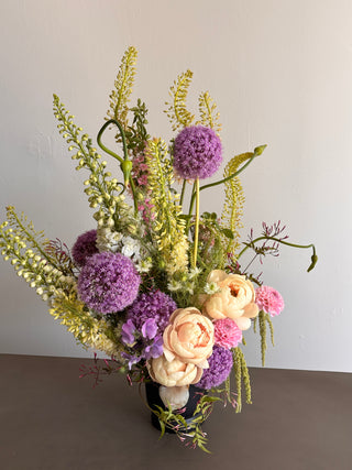 Sculptural flowers for delivery in los angeles by wildstems: peonies, alliums, eremurus And wildflowers 
